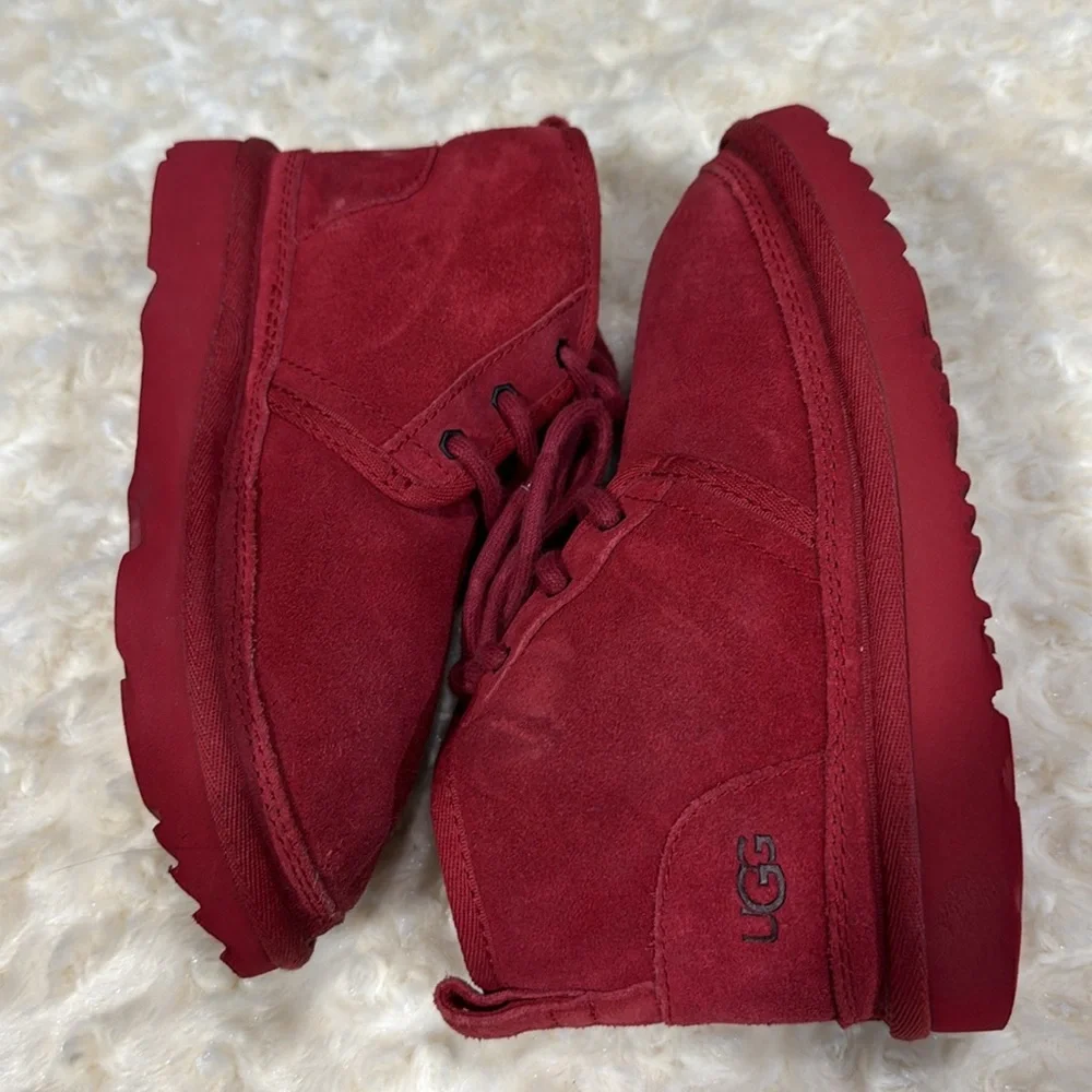 UGG Neumel kids boots